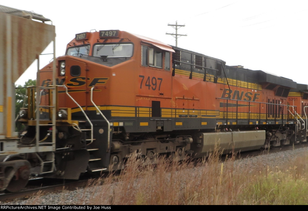 BNSF 7497